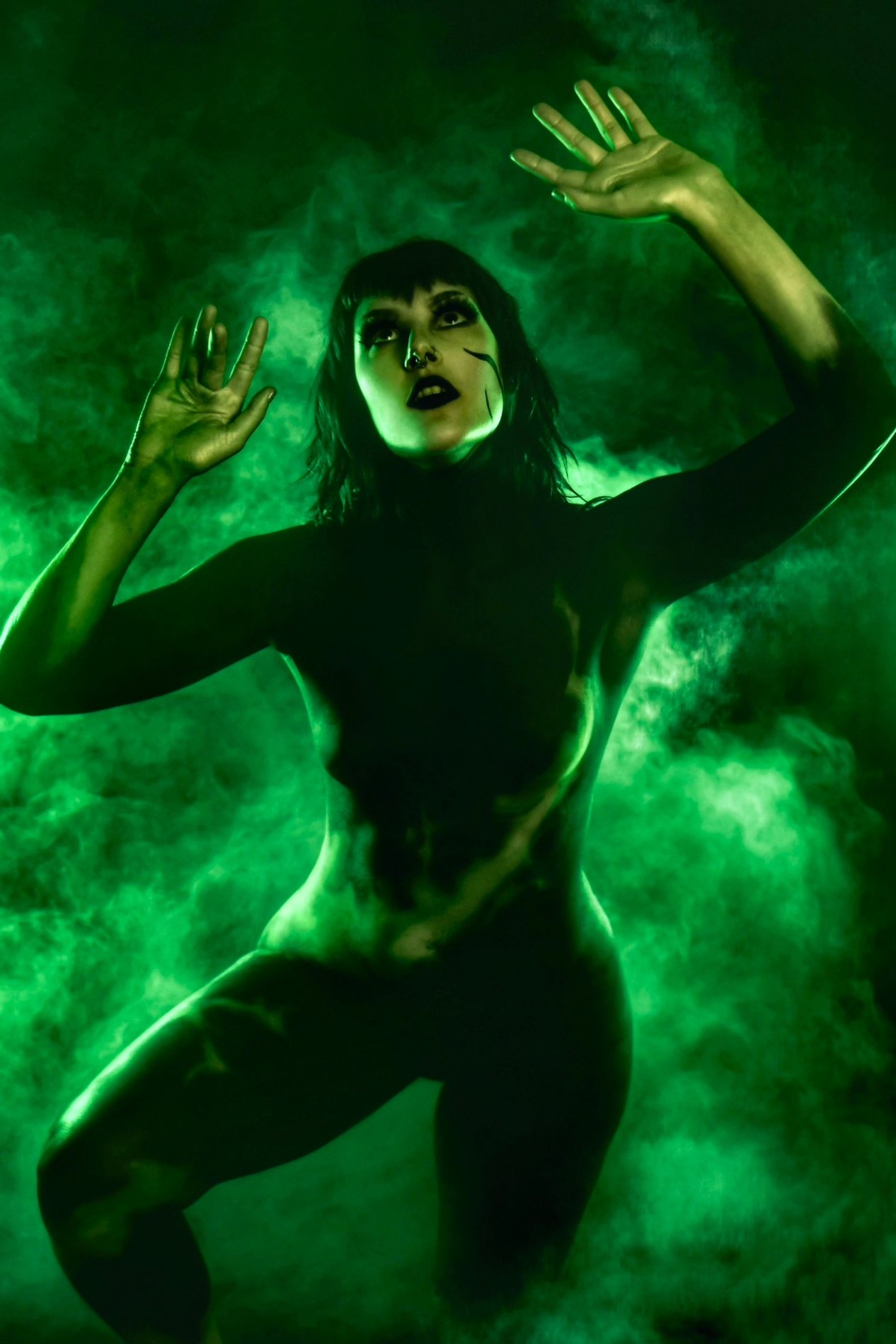 Green smoke body art